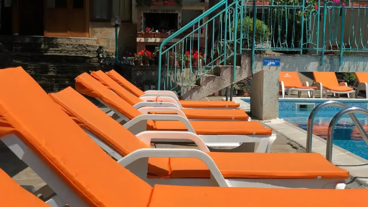 Zora (Sunny Beach)