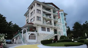 Zora (Sunny Beach)